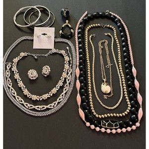 Vintage Trifari All Signed Mix jewelry lot/Some Missing Stones